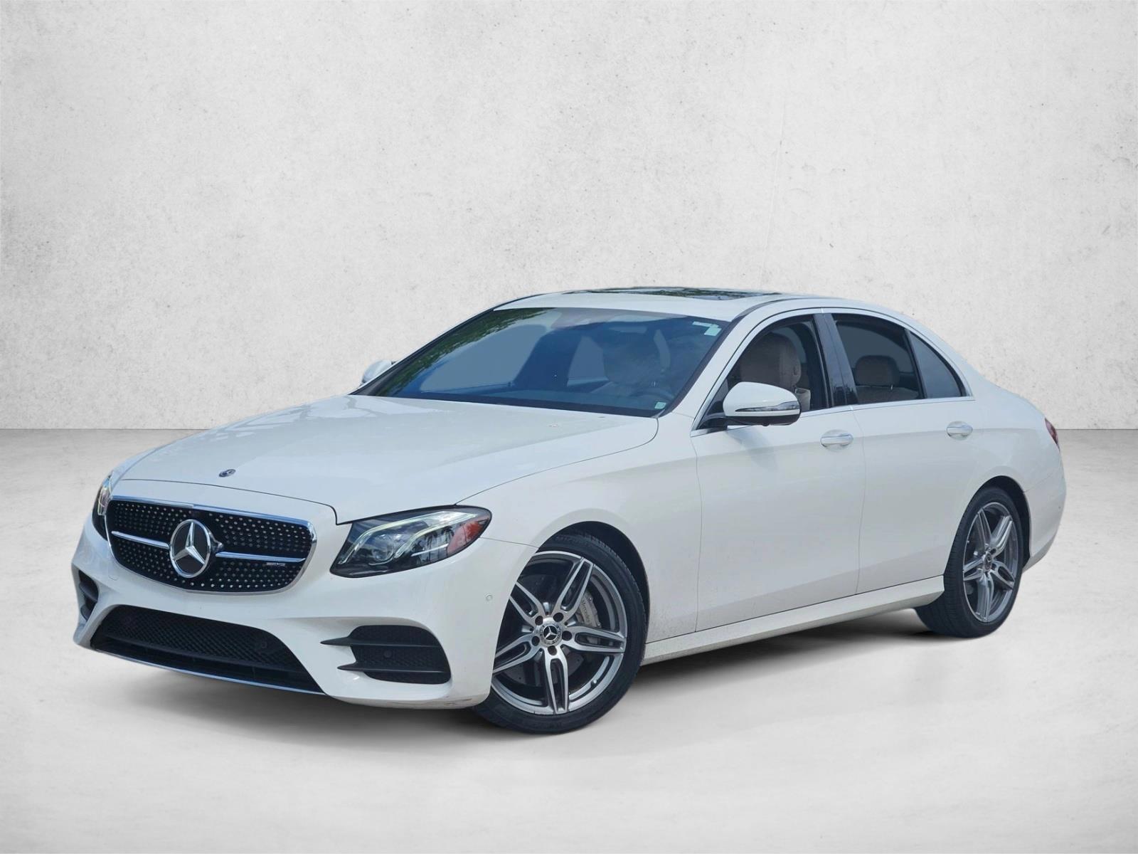 Thumbnail: 2019 Mercedes-Benz E-Class - 1