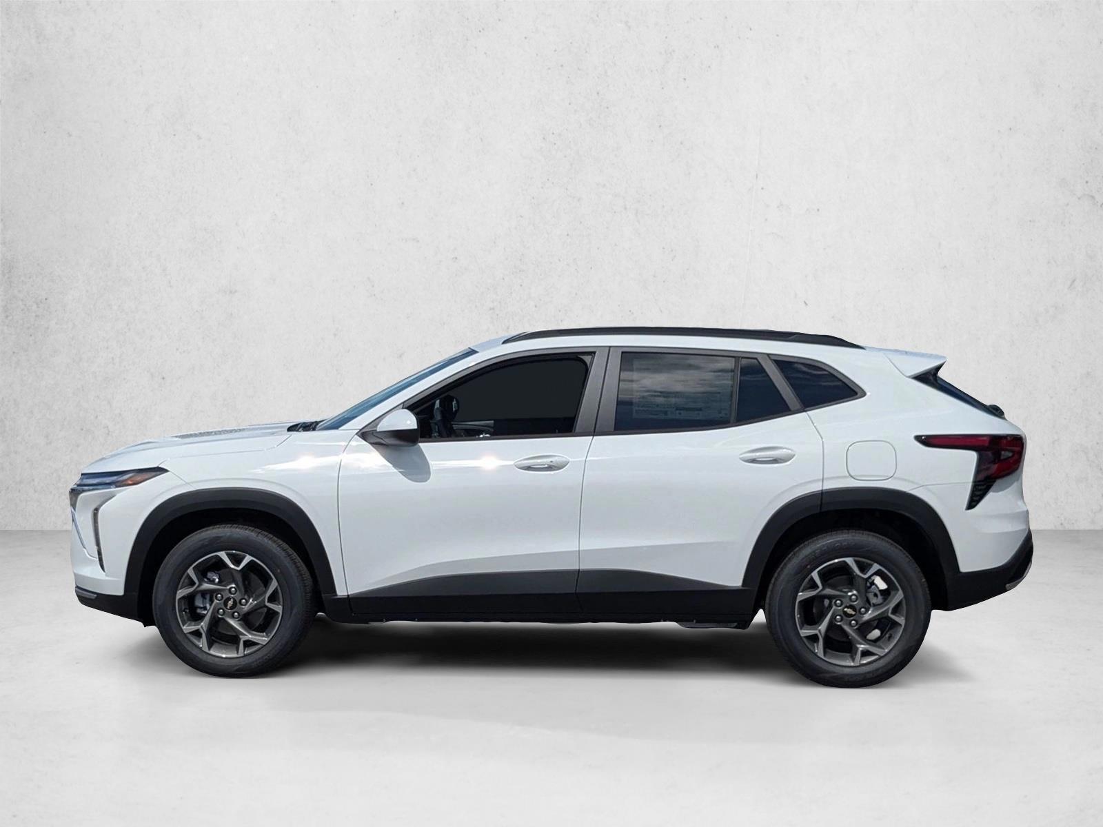Thumbnail: 2026 Chevrolet Trax - 2