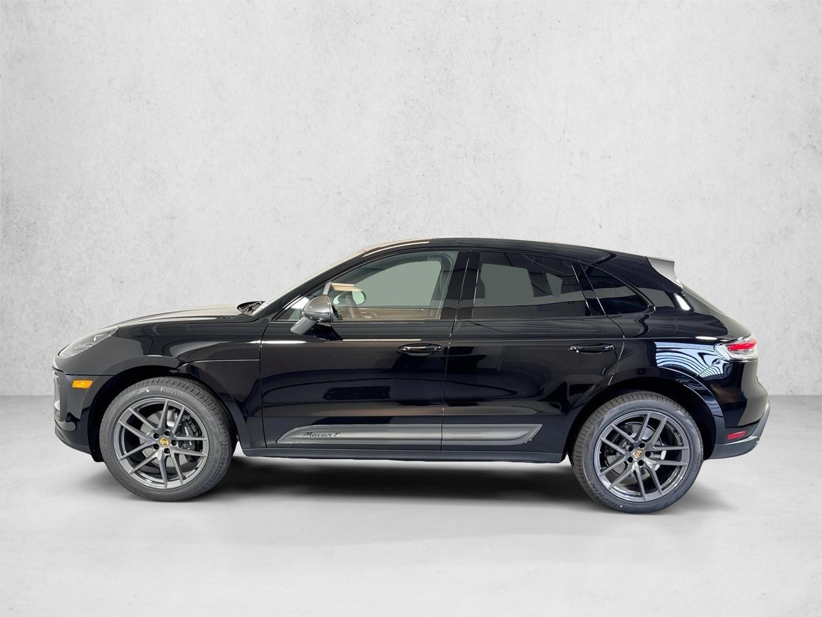 Thumbnail: 2026 Porsche Macan - 2
