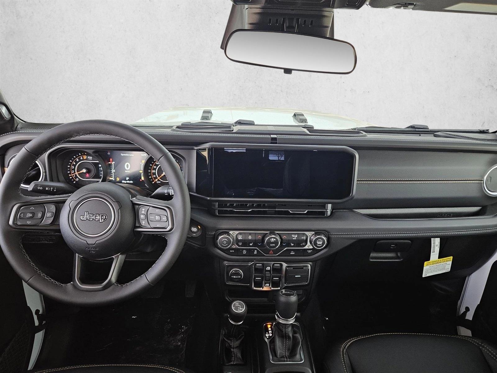 Thumbnail: 2026 Jeep Gladiator - 3