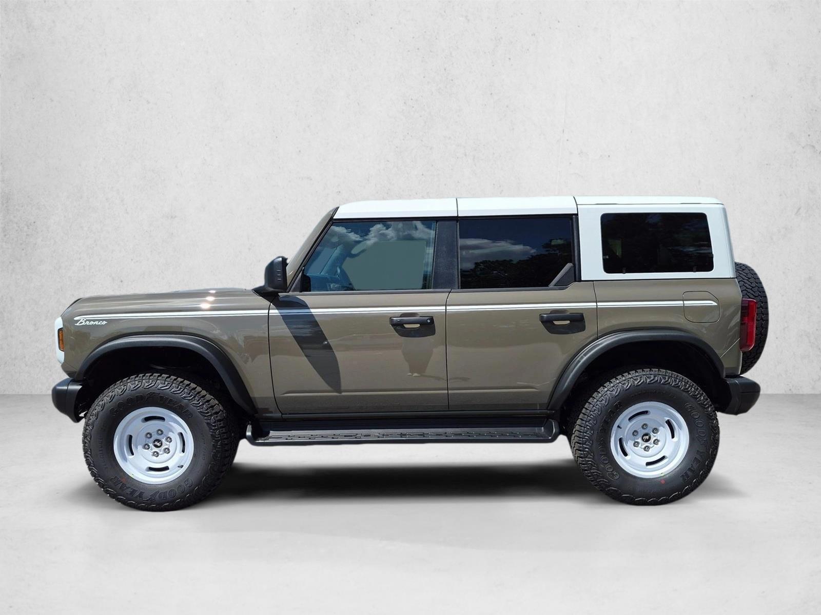 Thumbnail: 2026 Ford Bronco - 2