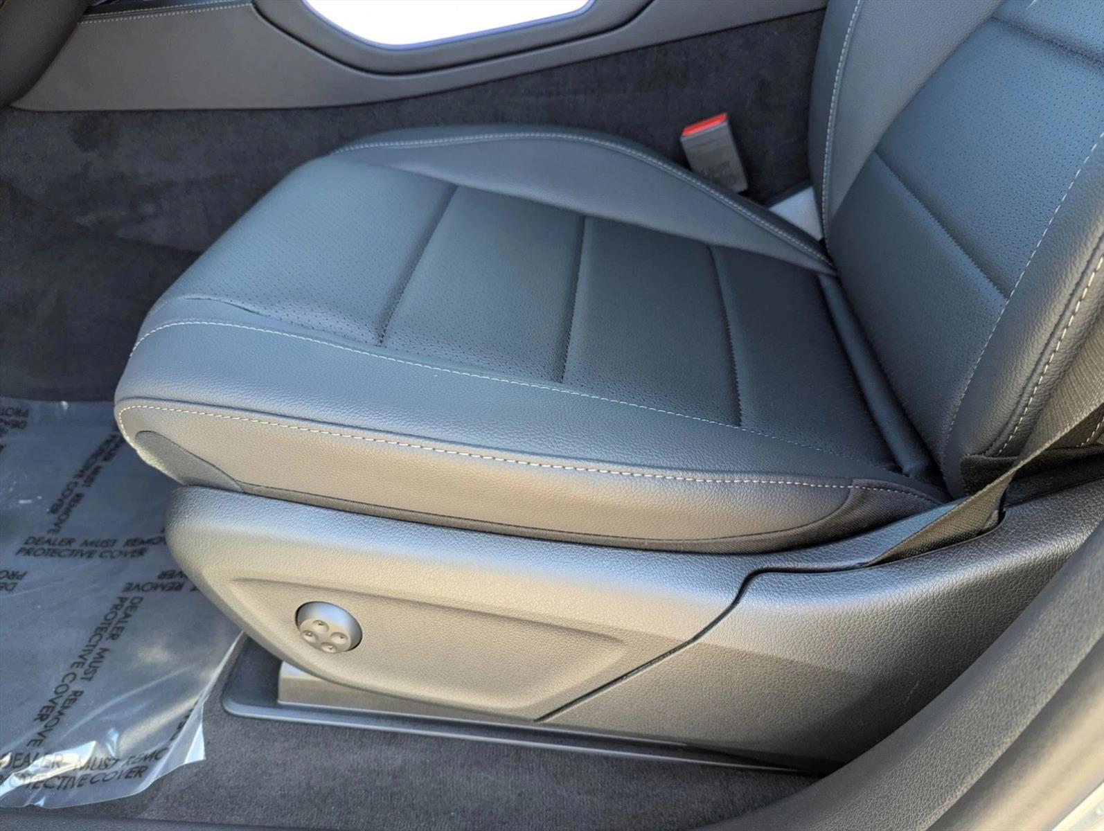 Thumbnail: 2026 Mercedes-Benz GLE - 5