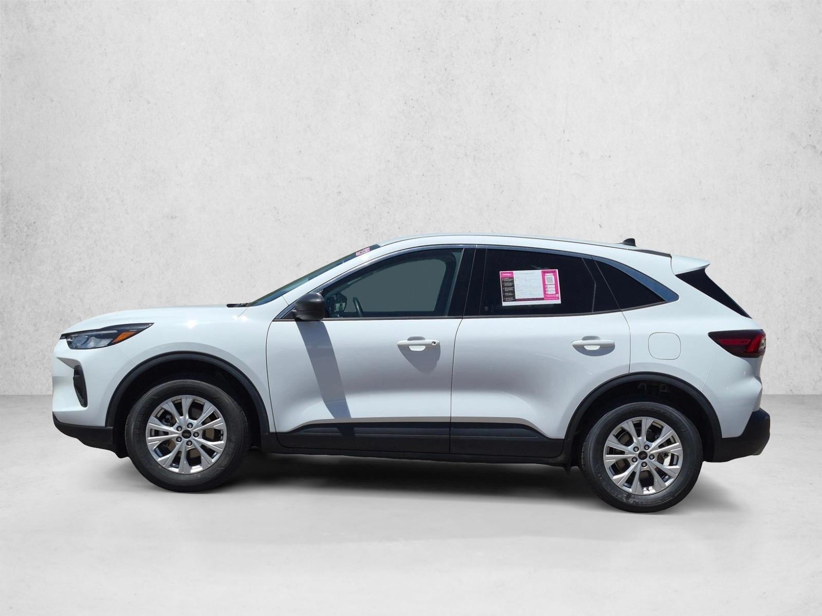 Thumbnail: 2023 Ford Escape - 2