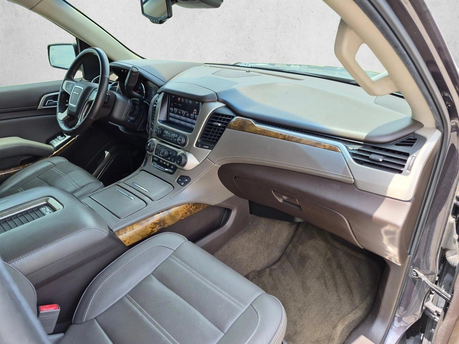 2016 GMC Yukon Denali - Photo 22