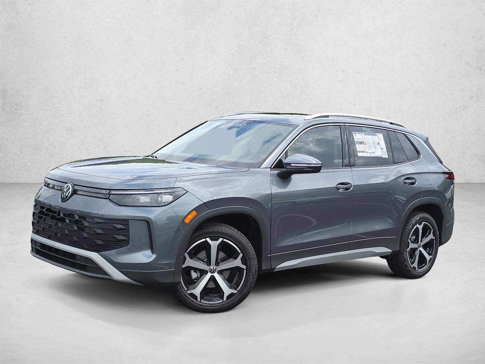 Thumbnail: 2026 Volkswagen Tiguan - 1