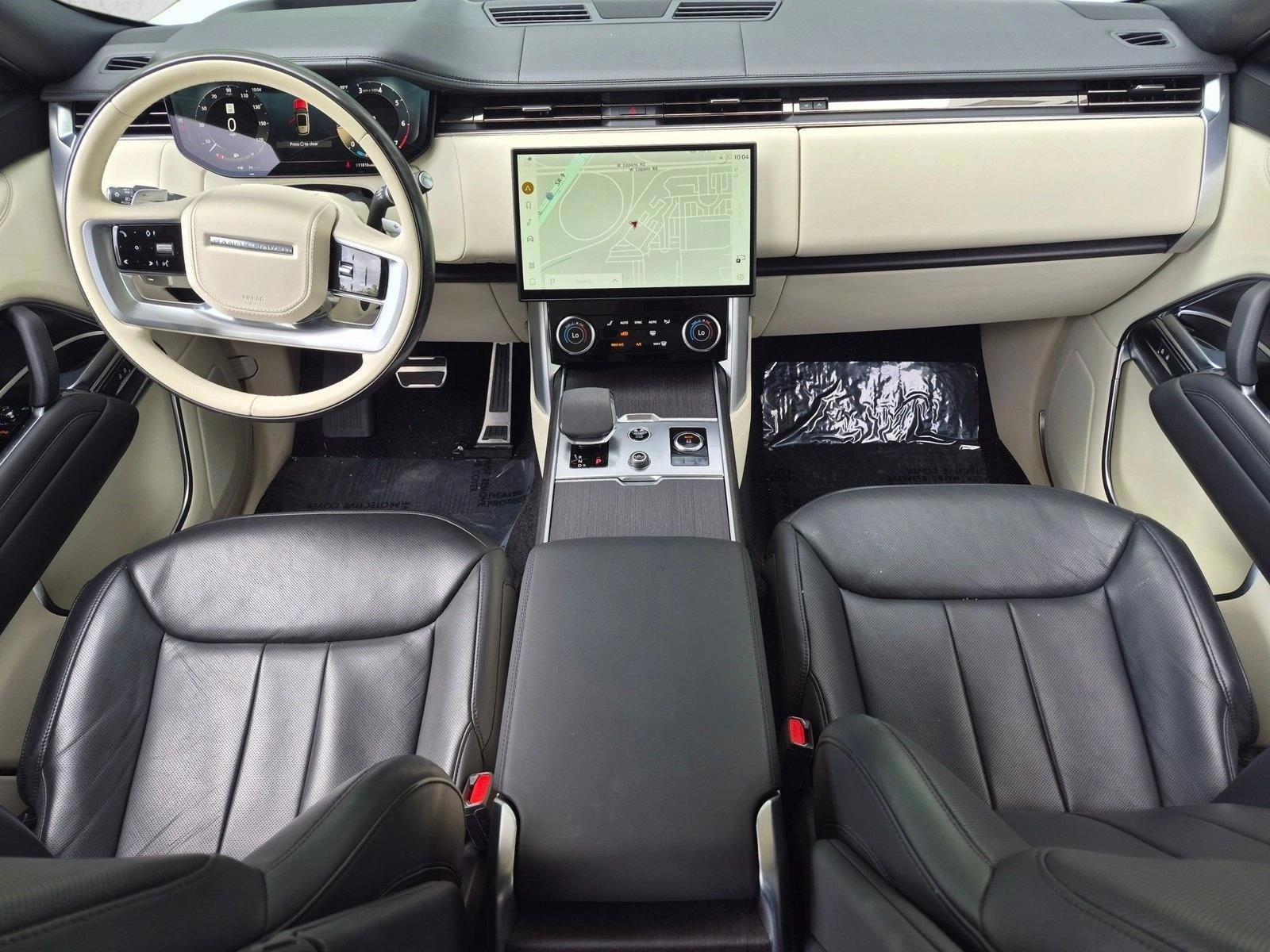 Thumbnail: 2023 Land Rover Range Rover - 4
