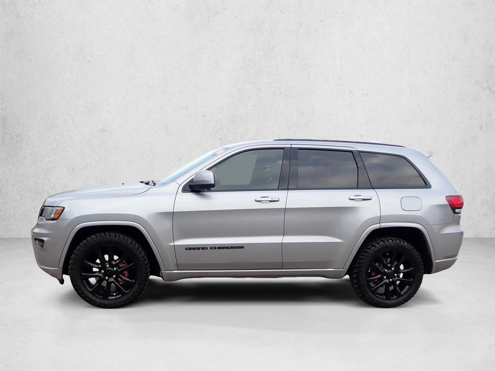 Thumbnail: 2018 Jeep Grand Cherokee - 2