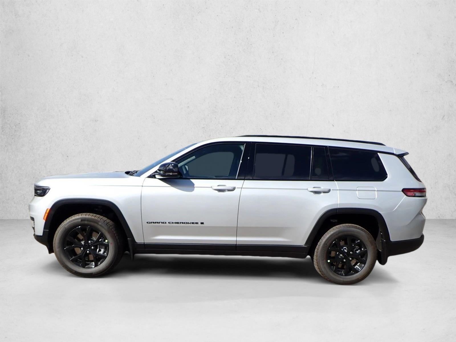 Thumbnail: 2025 Jeep Grand Cherokee L - 2