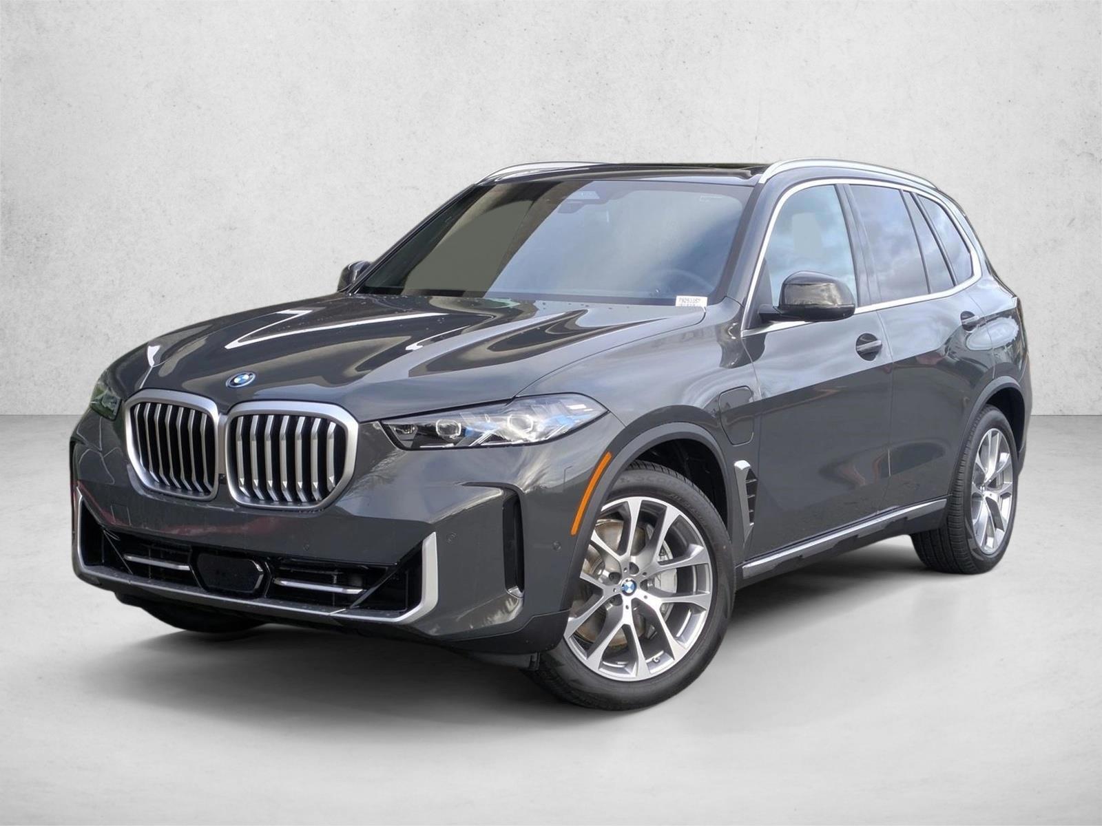 Thumbnail: 2026 BMW X5 - 1