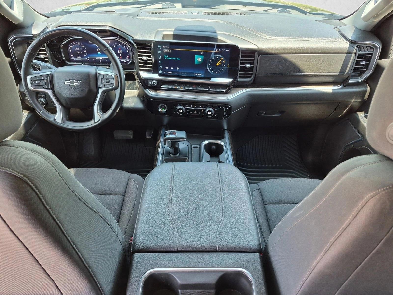 Thumbnail: 2024 Chevrolet Silverado 1500 - 4