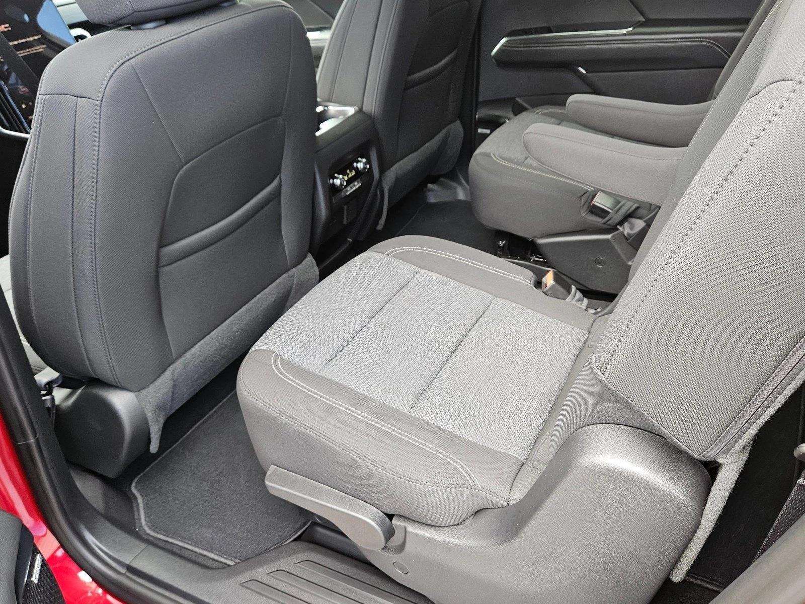 Thumbnail: 2026 GMC Acadia - 5