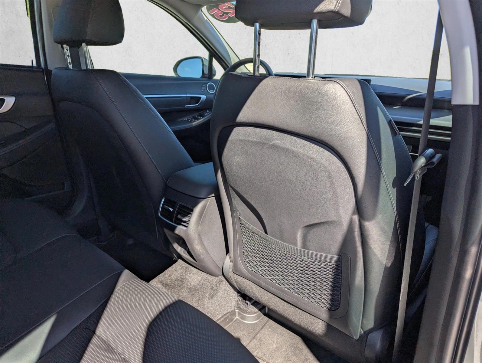 2025 Hyundai Sonata Hybrid Limited - Photo 30