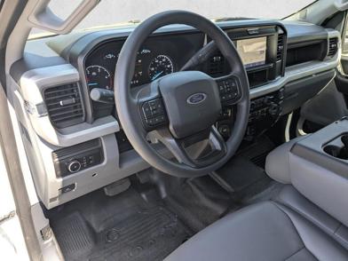 2025 Ford Super Duty F-550 DRW