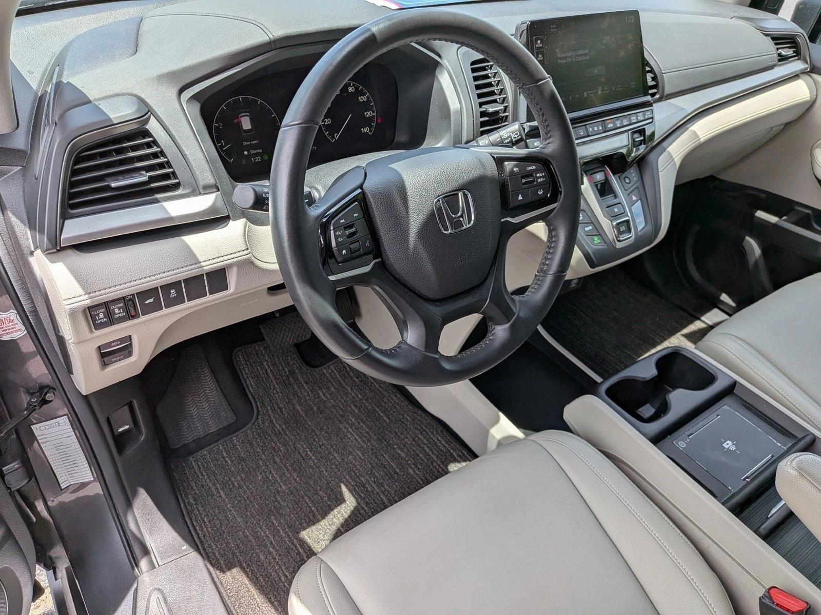 Thumbnail: 2025 Honda Odyssey - 3