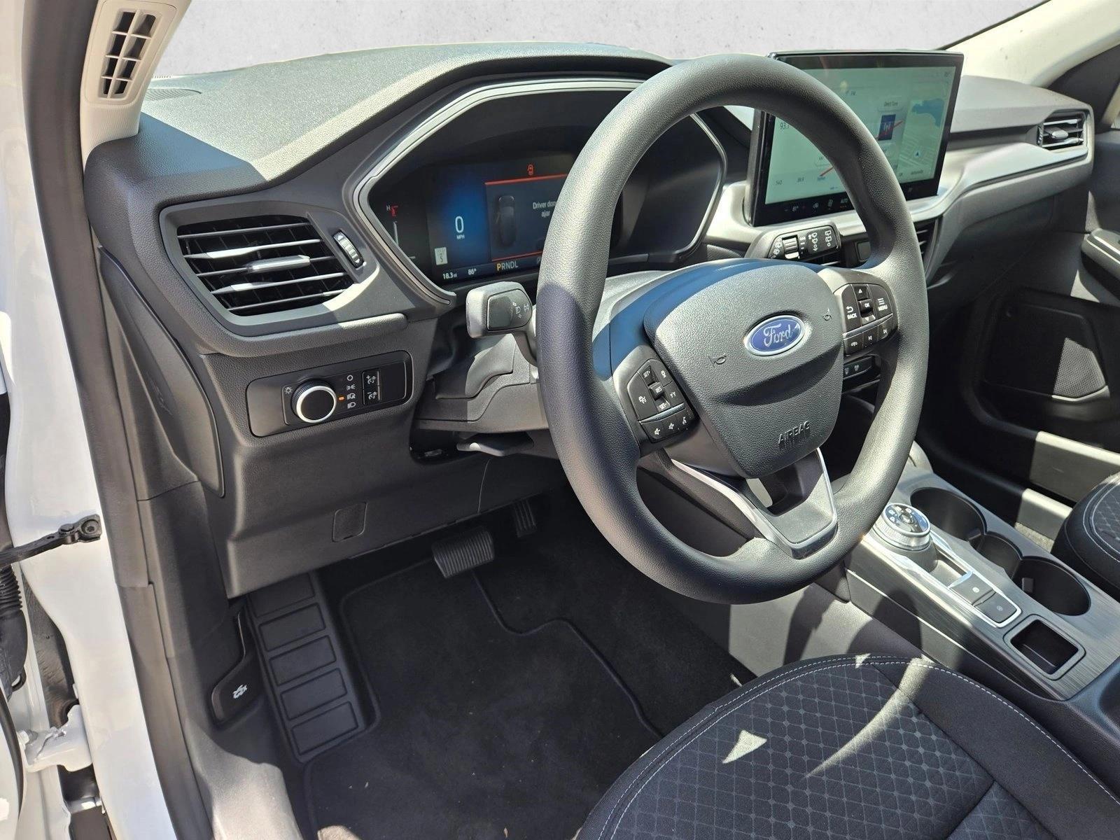 Thumbnail: 2025 Ford Escape - 3