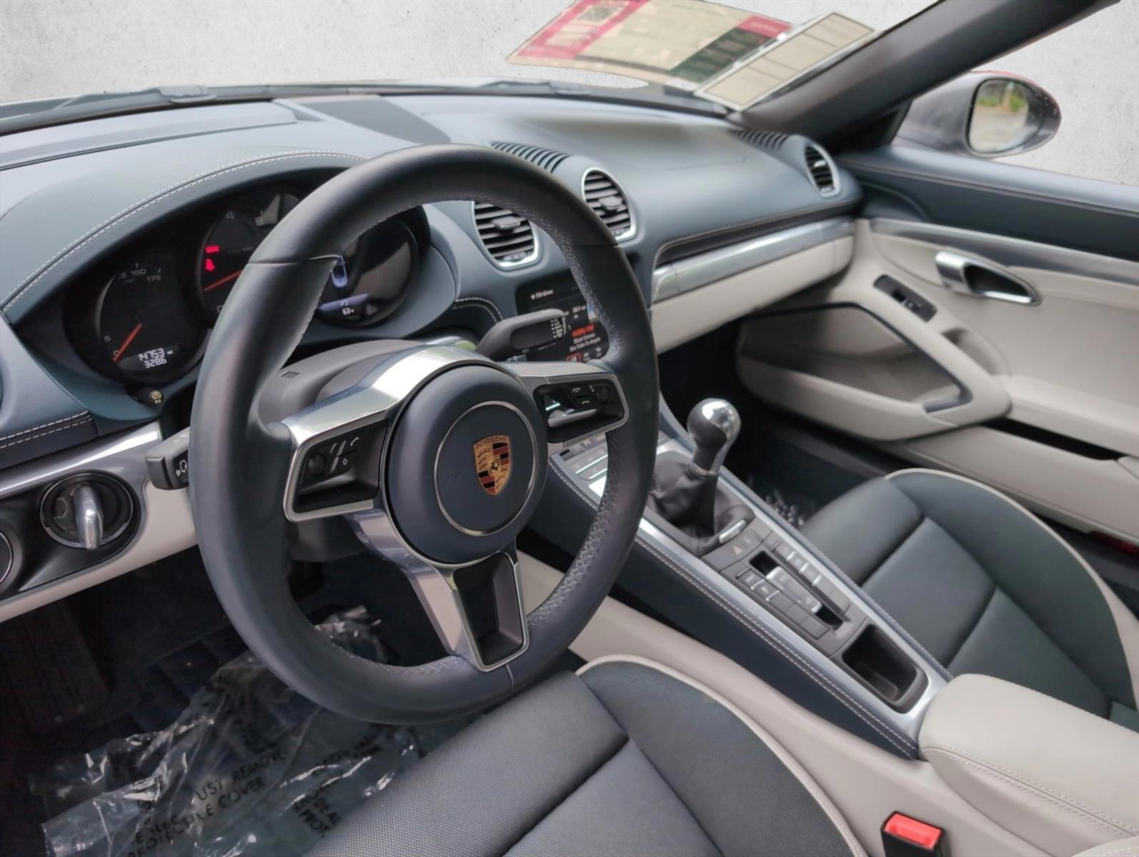 Thumbnail: 2019 Porsche 718 Boxster - 2