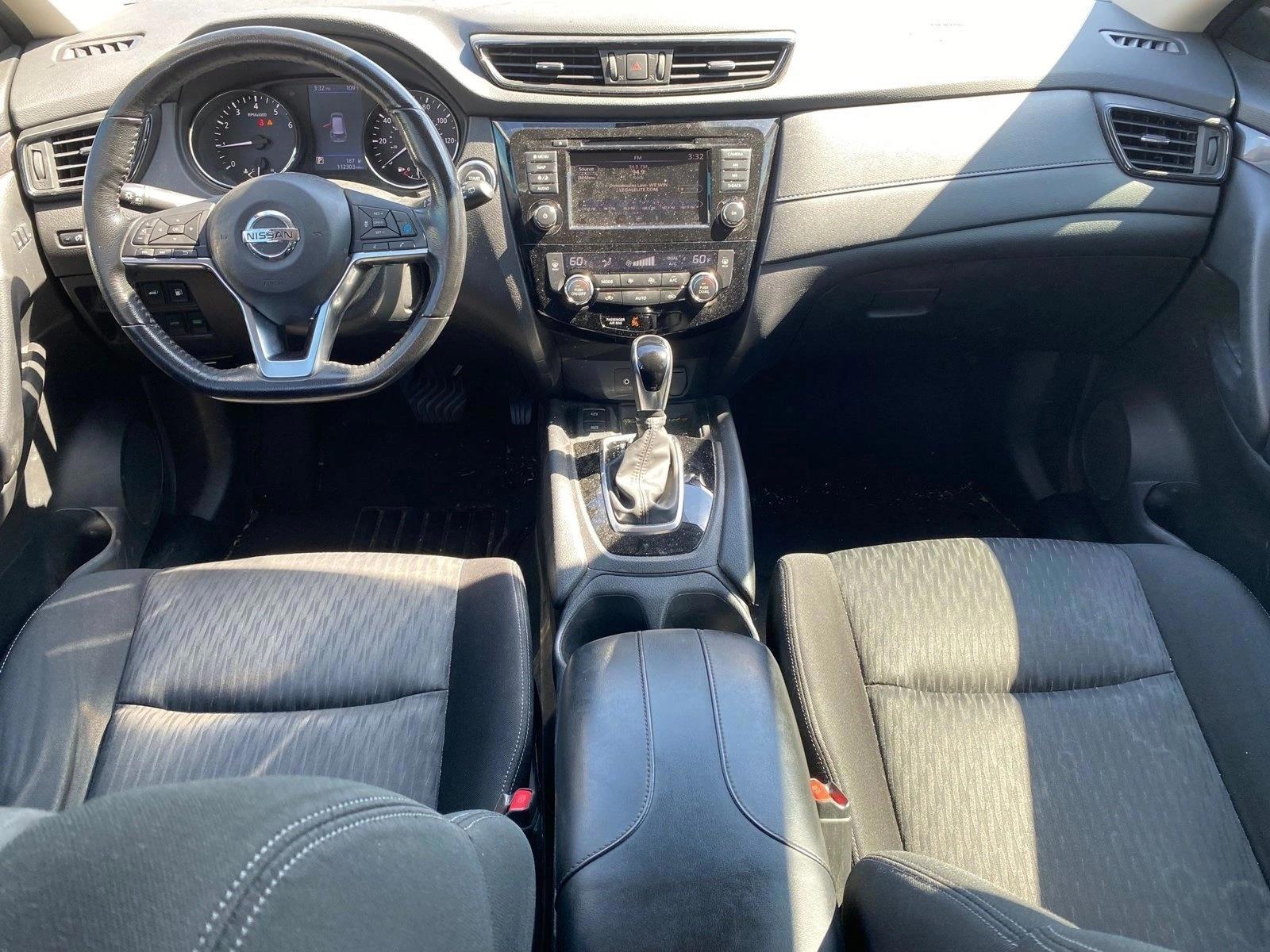 Thumbnail: 2019 Nissan Rogue - 4