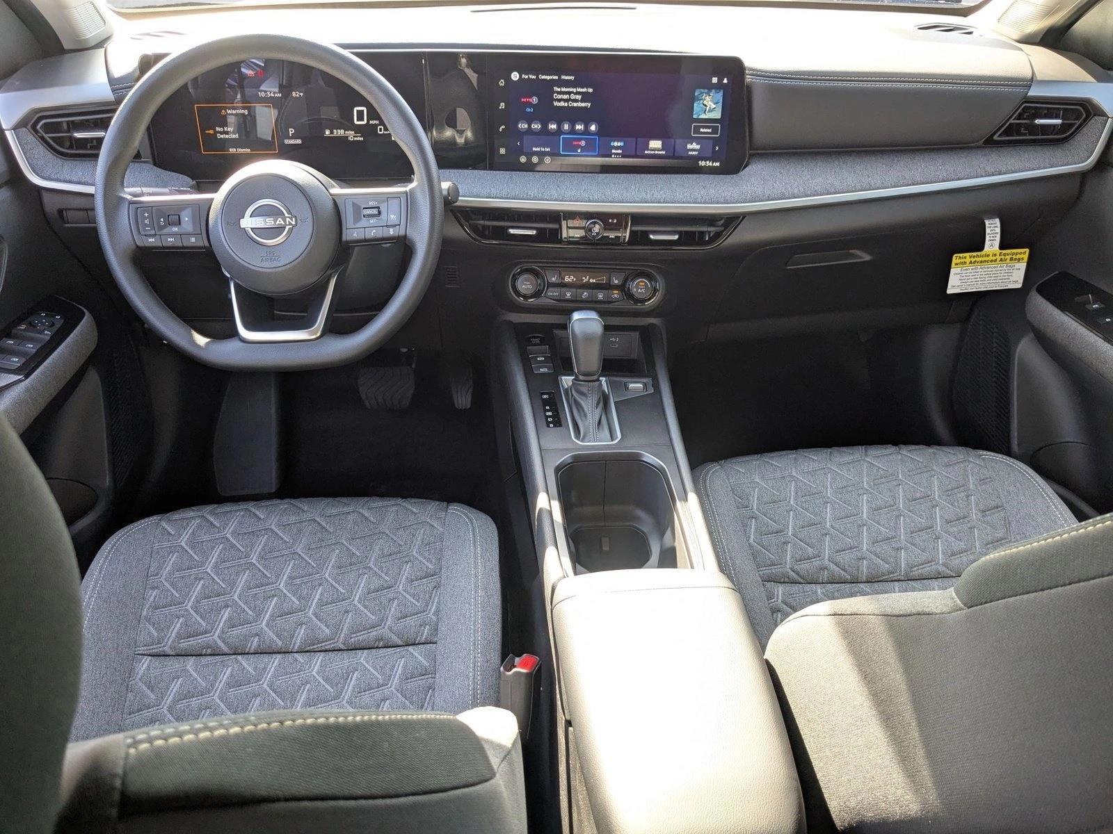 Thumbnail: 2026 Nissan Kicks - 4