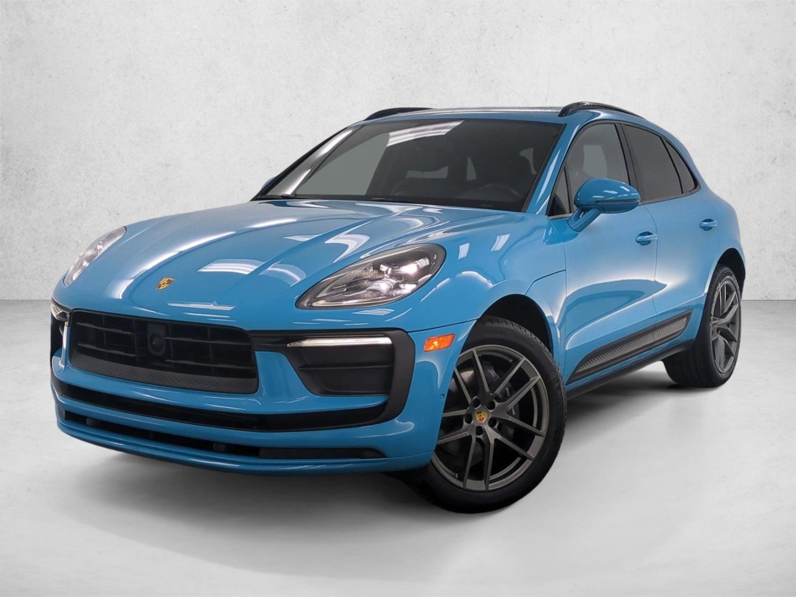 Thumbnail: 2023 Porsche Macan - 1