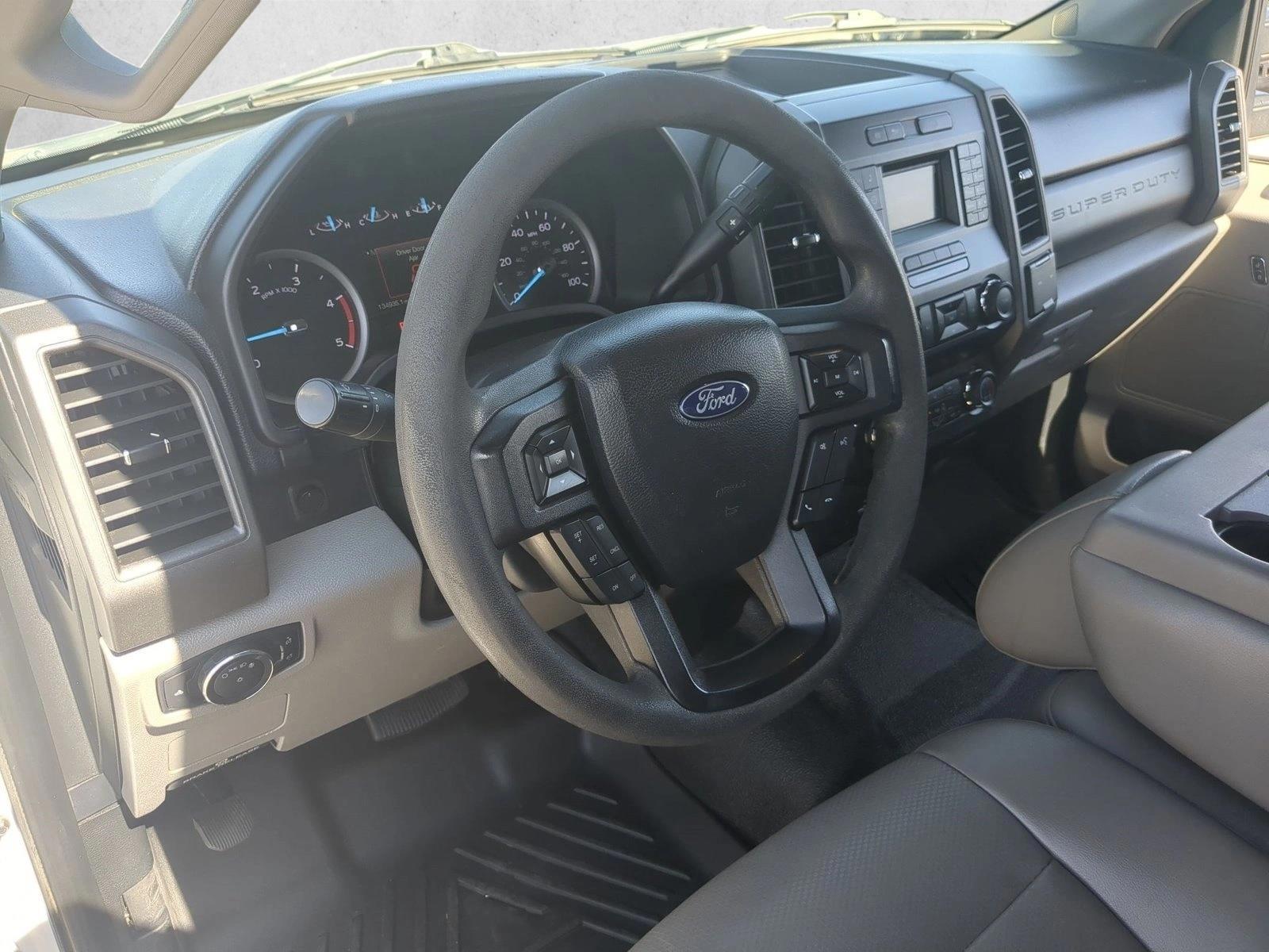 Thumbnail: 2019 Ford F-350 - 3