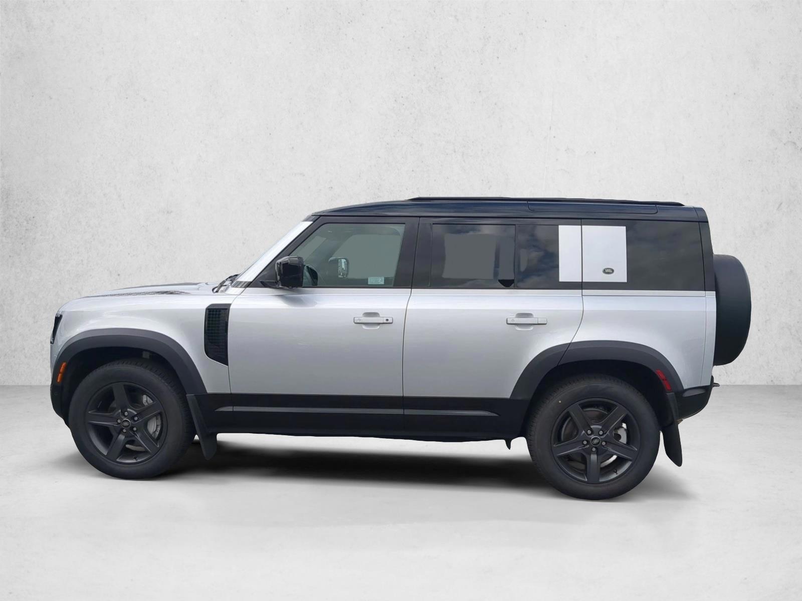 Thumbnail: 2023 Land Rover Defender - 3