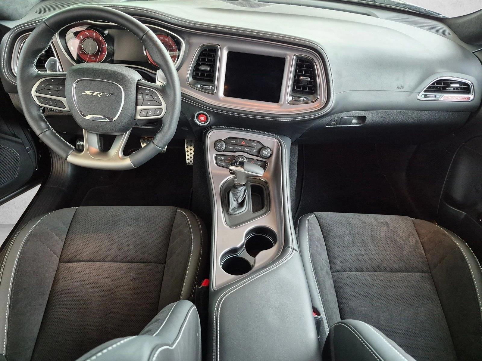 Thumbnail: 2023 Dodge Challenger - 4