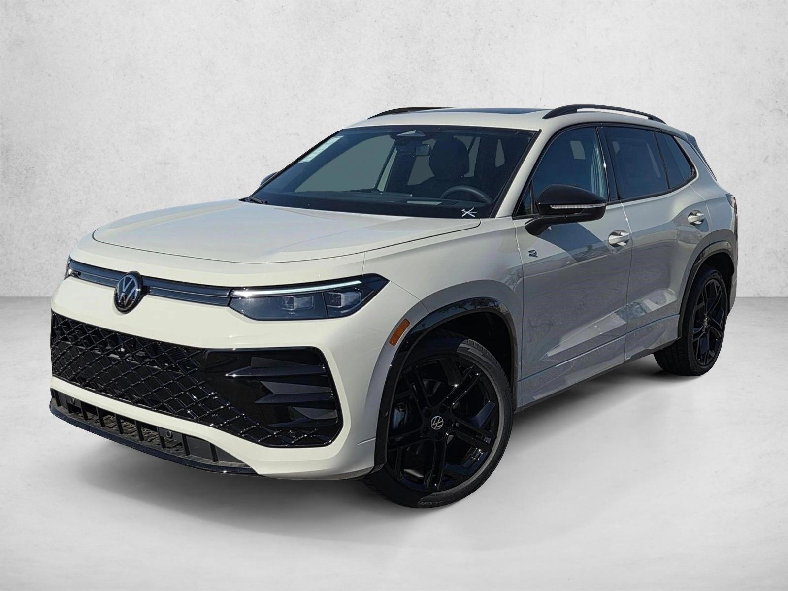 Thumbnail: 2026 Volkswagen Tiguan - 1