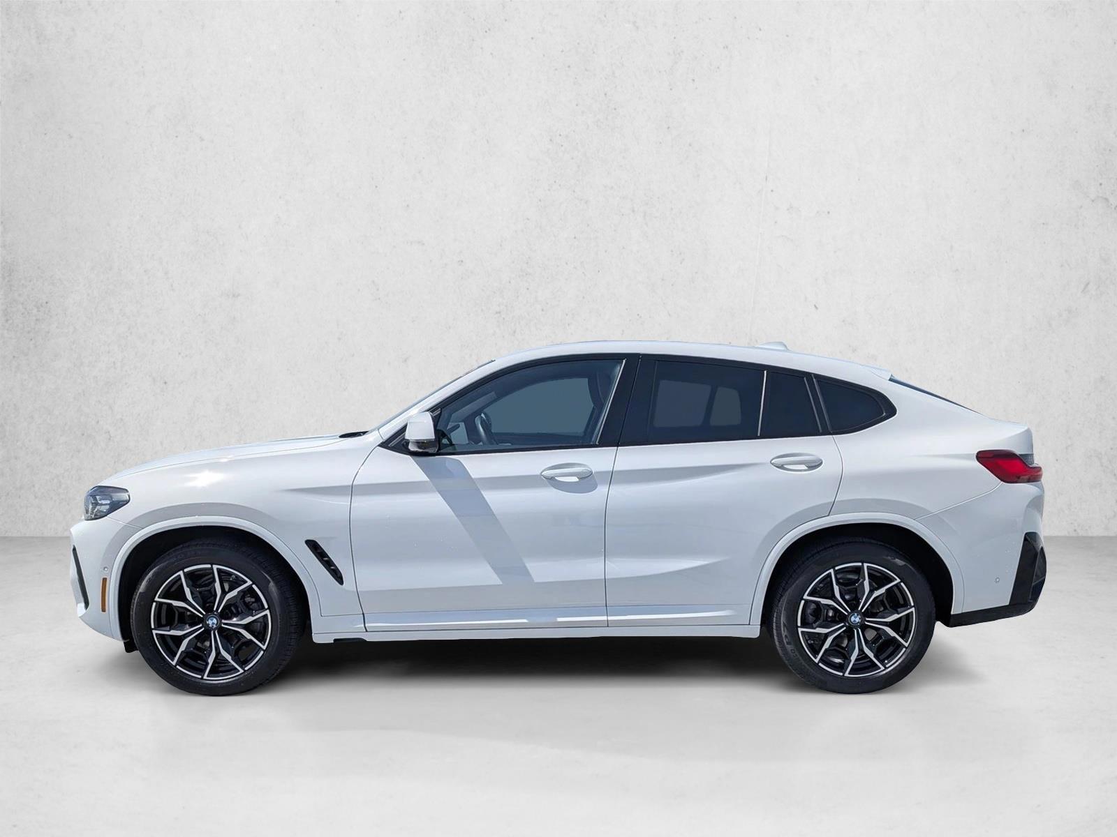 Thumbnail: 2025 BMW X4 - 2