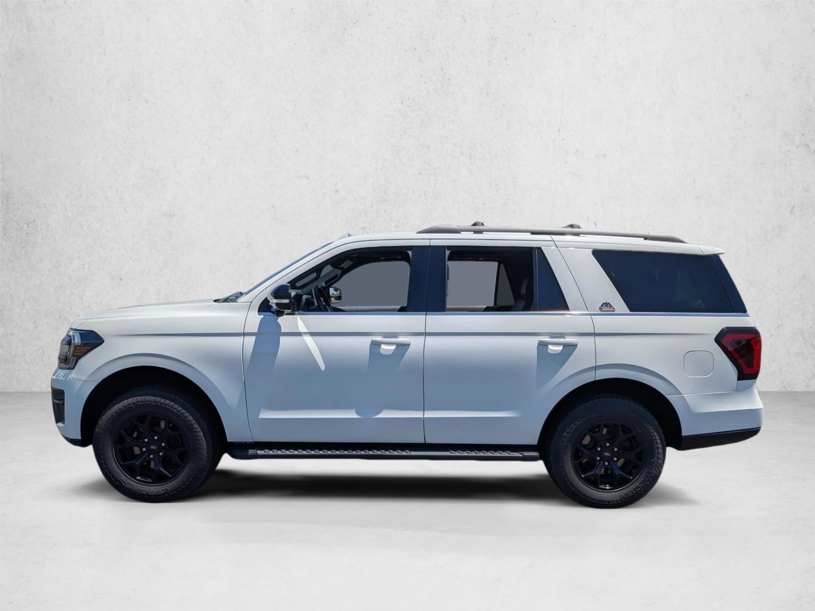 Thumbnail: 2022 Ford Expedition - 2