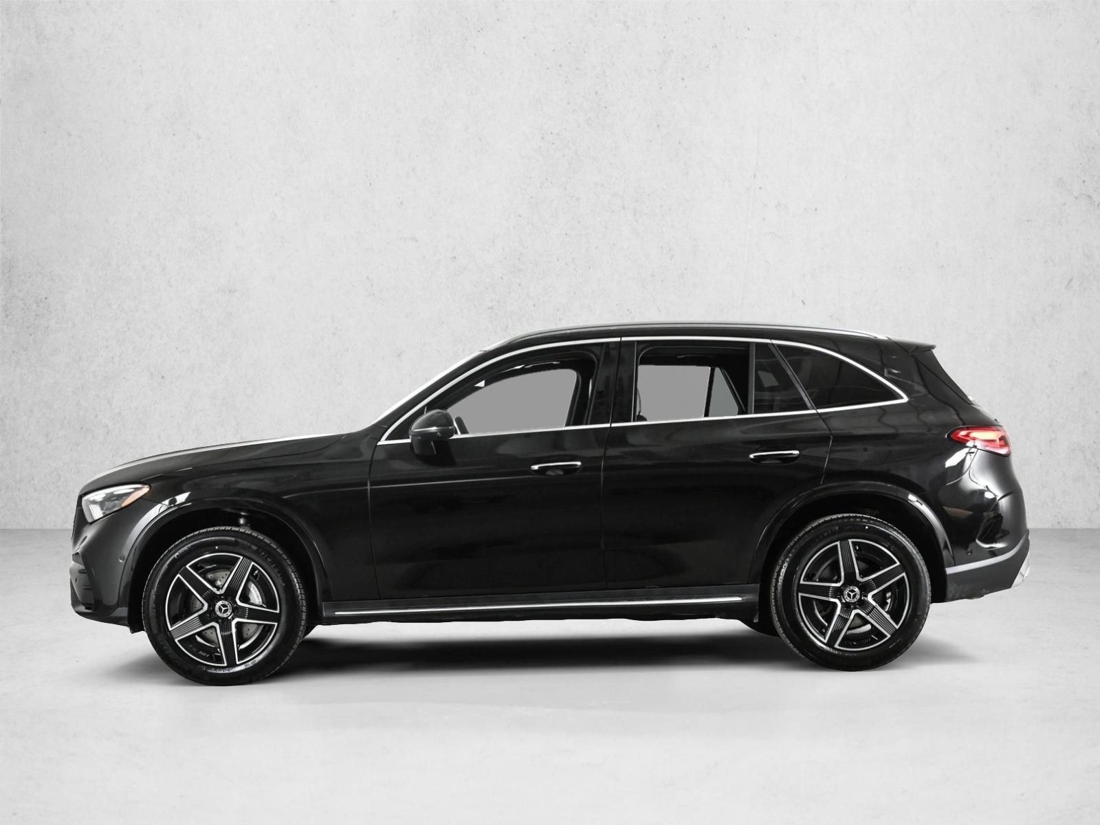 Thumbnail: 2026 Mercedes-Benz GLC - 2