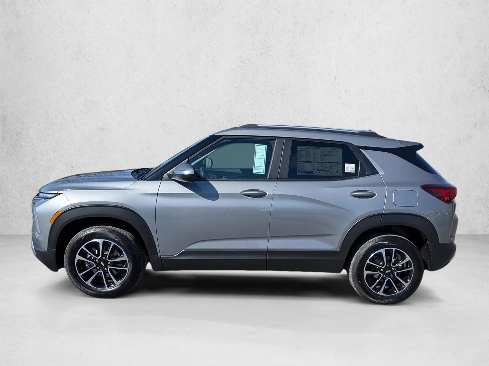 Thumbnail: 2026 Chevrolet TrailBlazer - 2