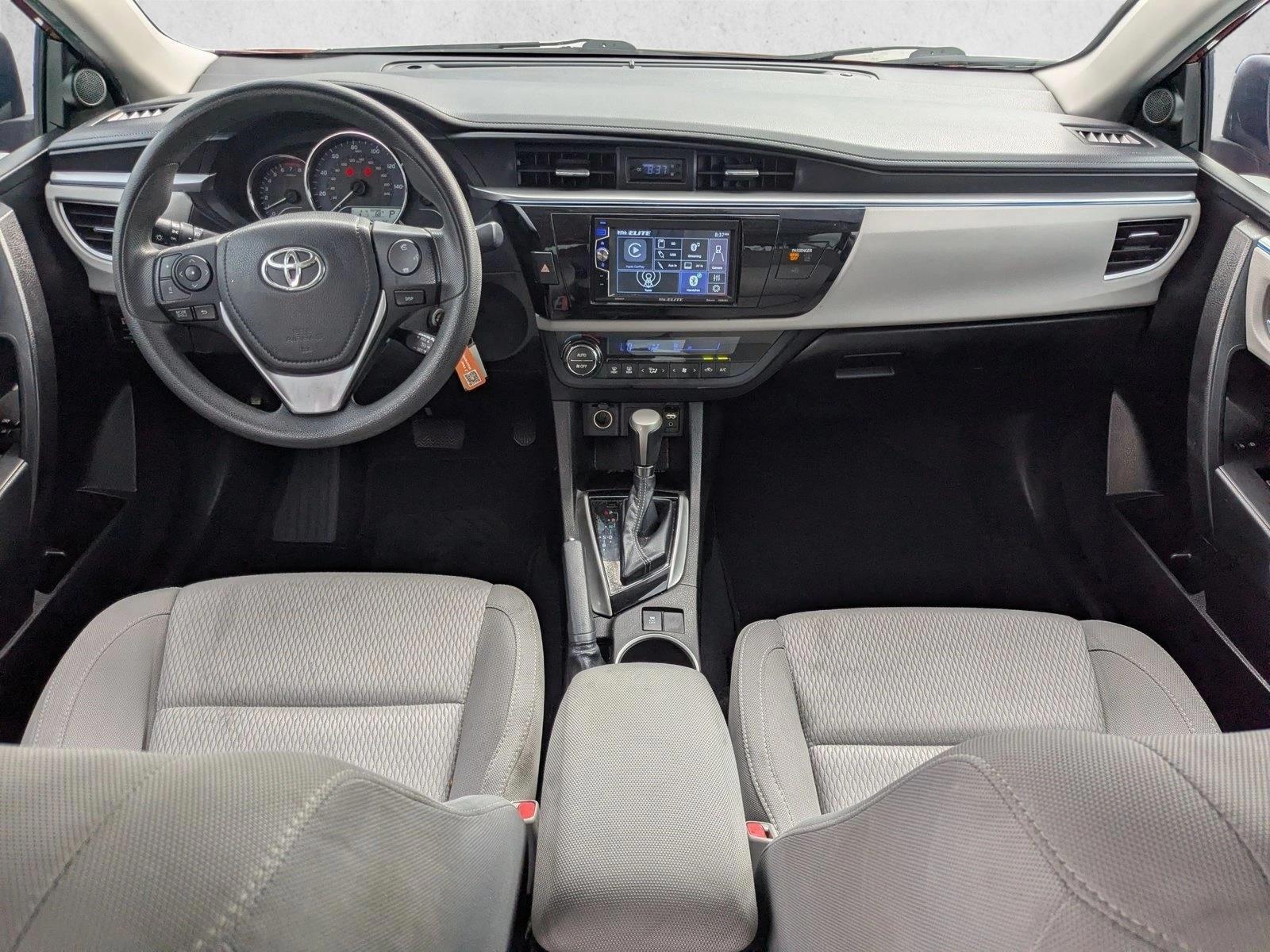 Thumbnail: 2014 Toyota Corolla - 3