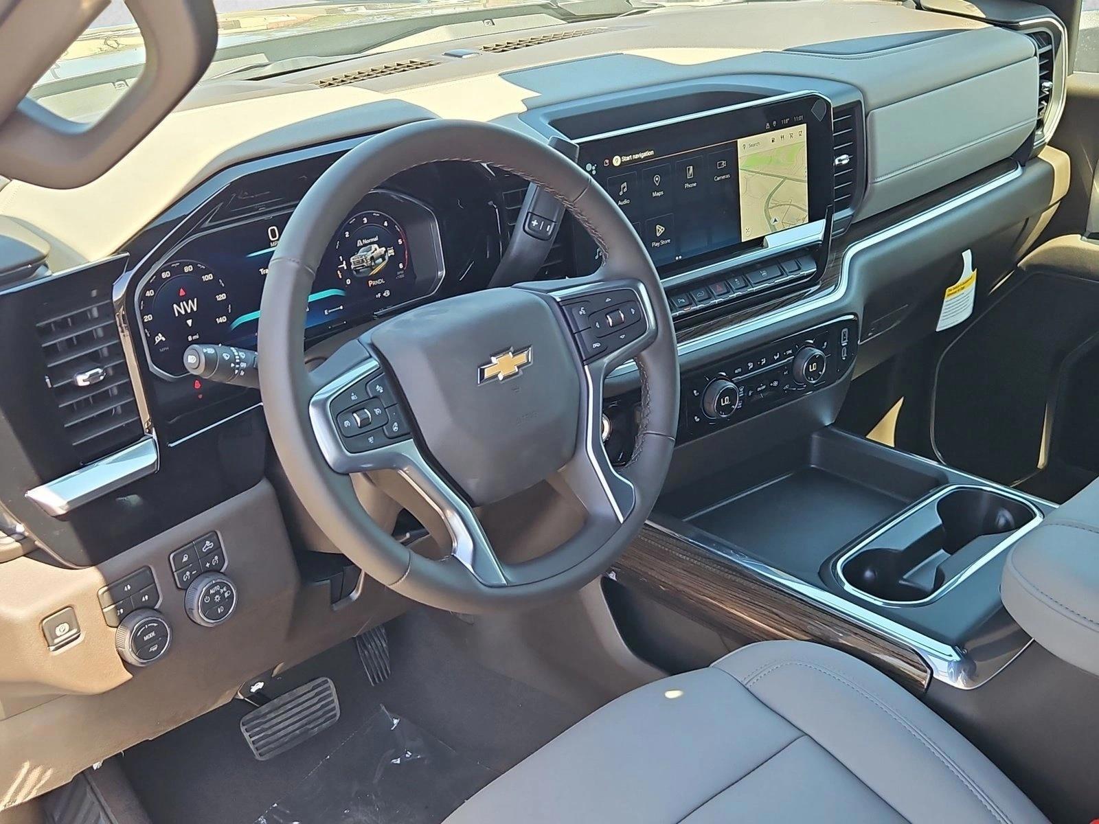 Thumbnail: 2026 Chevrolet Silverado 3500 - 3