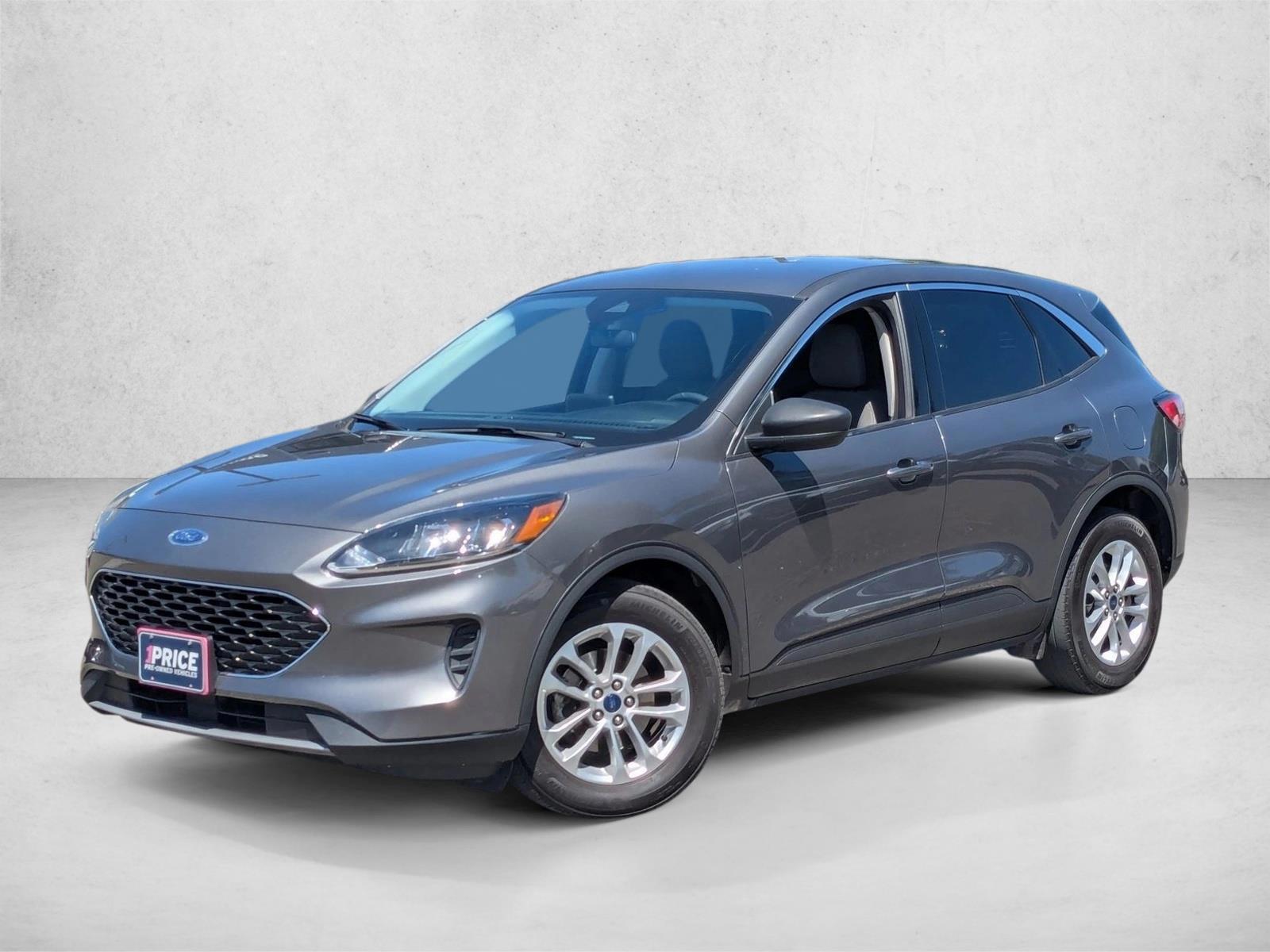 Thumbnail: 2022 Ford Escape - 1