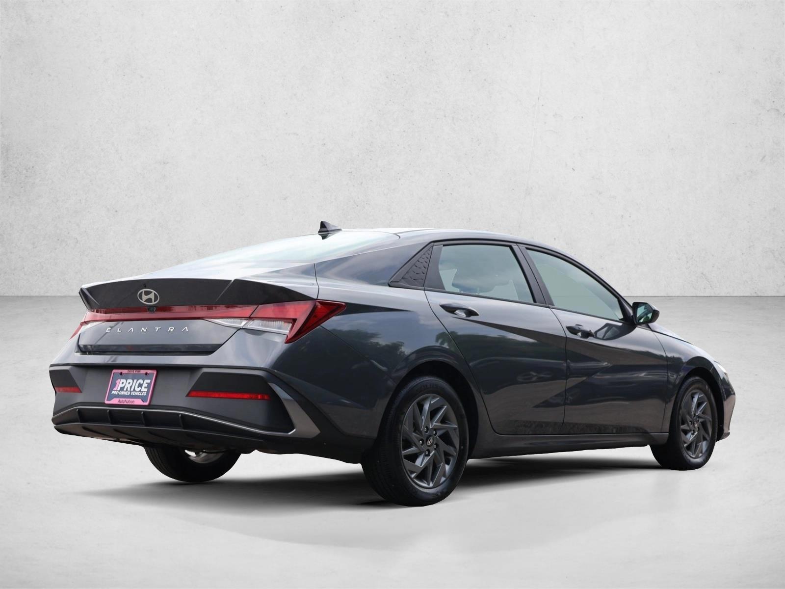 2024 Hyundai Elantra