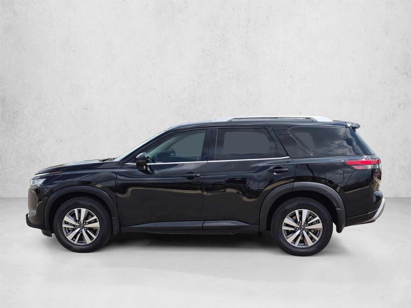 Thumbnail: 2022 Nissan Pathfinder - 2
