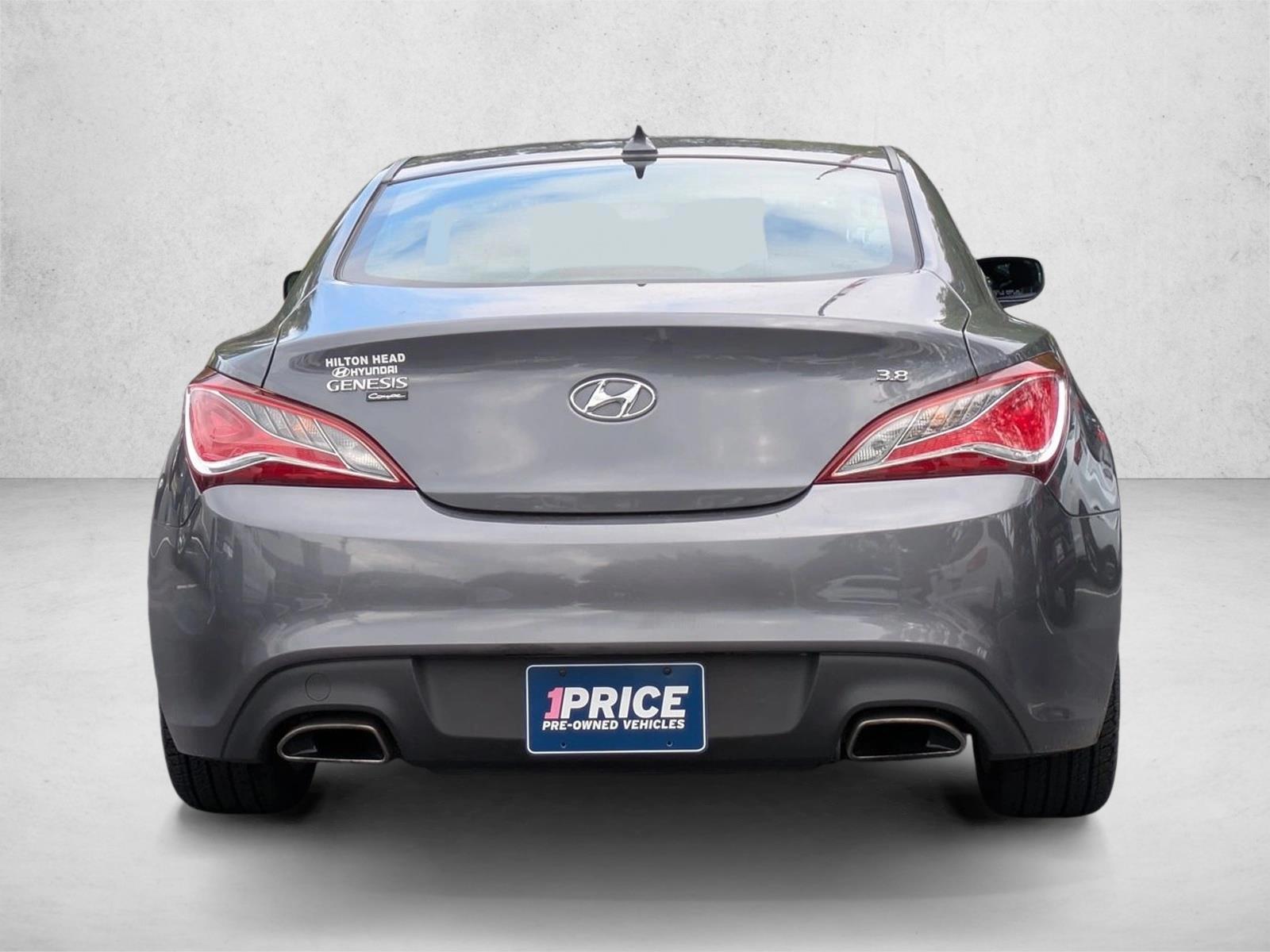 2016 Hyundai Genesis Coupe Base - Photo 7