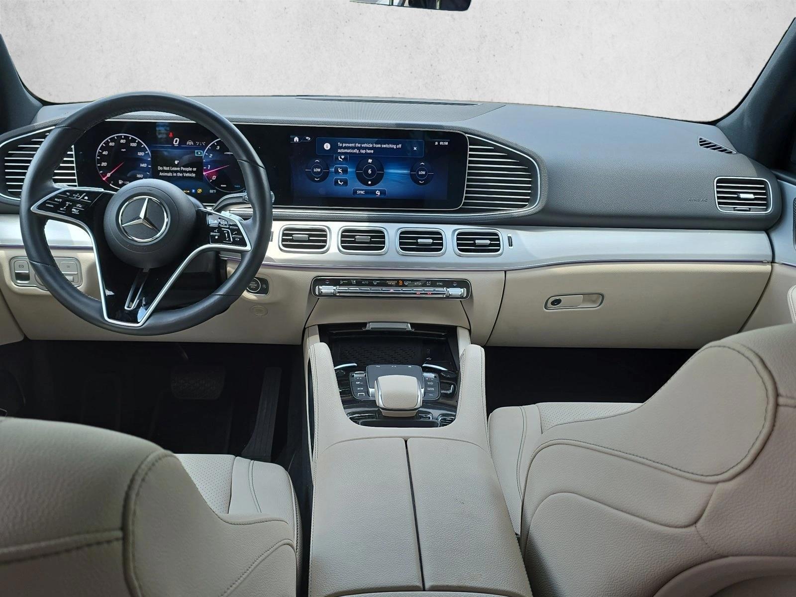 Thumbnail: 2025 Mercedes-Benz GLE - 2