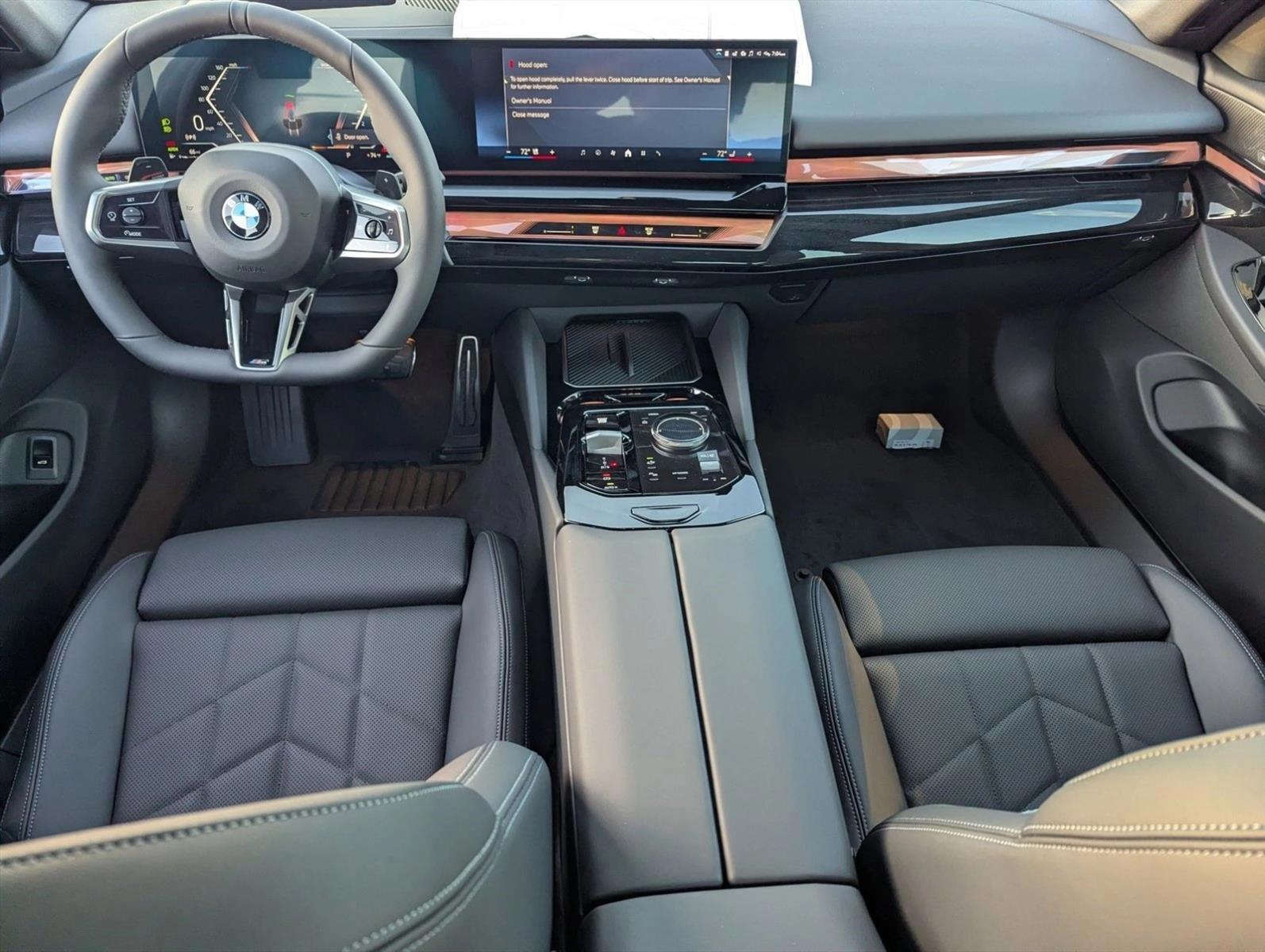 Thumbnail: 2027 BMW 5 Series - 4