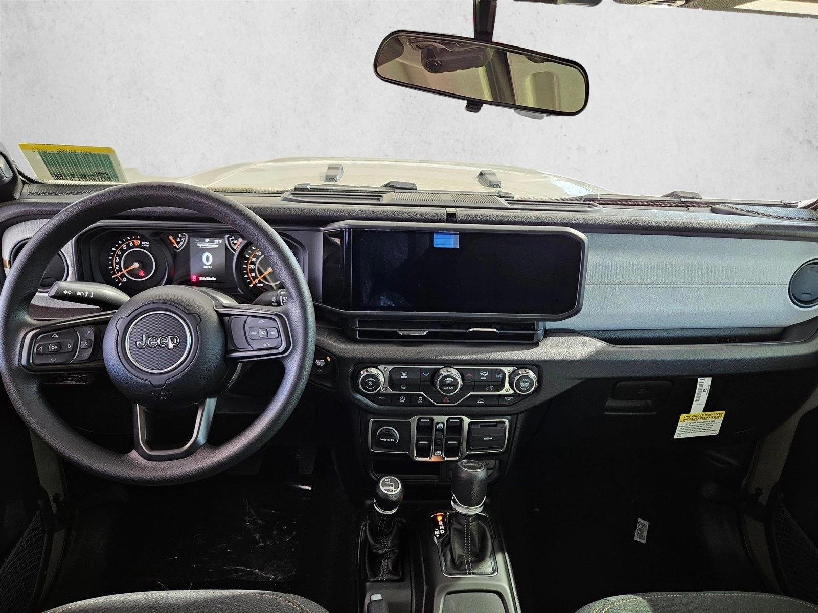 Thumbnail: 2026 Jeep Gladiator - 3