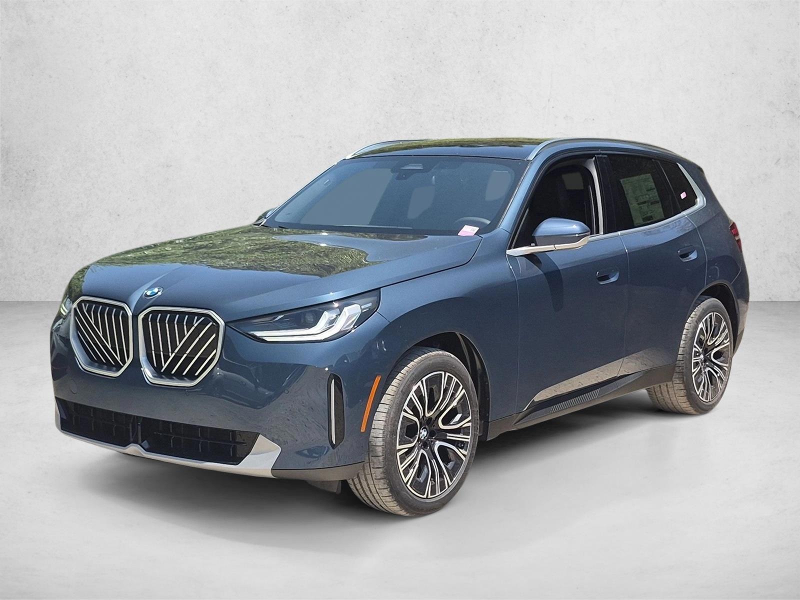 Thumbnail: 2026 BMW X3 - 1