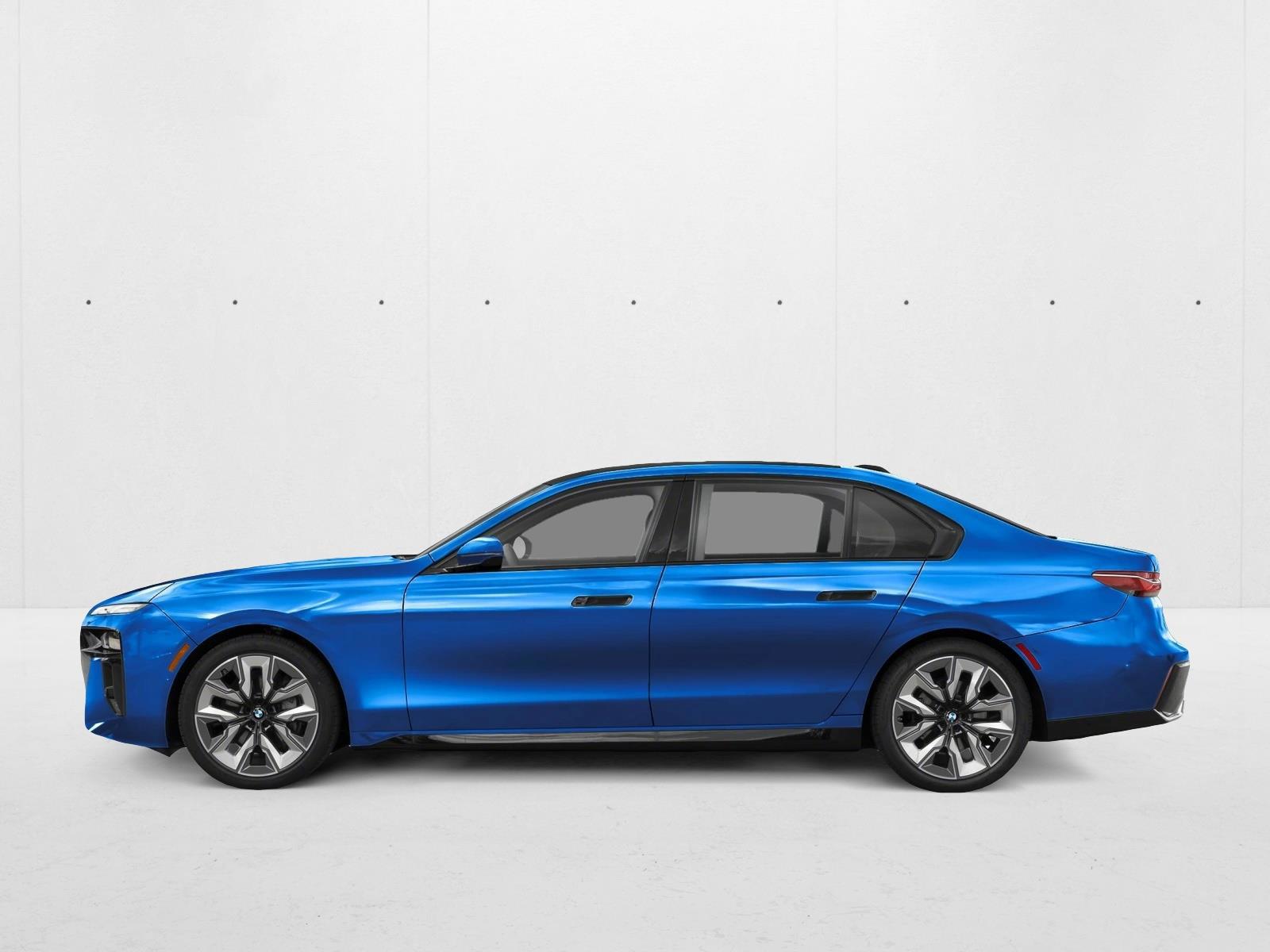 Thumbnail: 2026 BMW 7 Series - 2