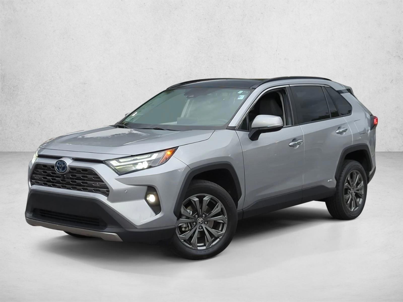Thumbnail: 2022 Toyota RAV4 - 1