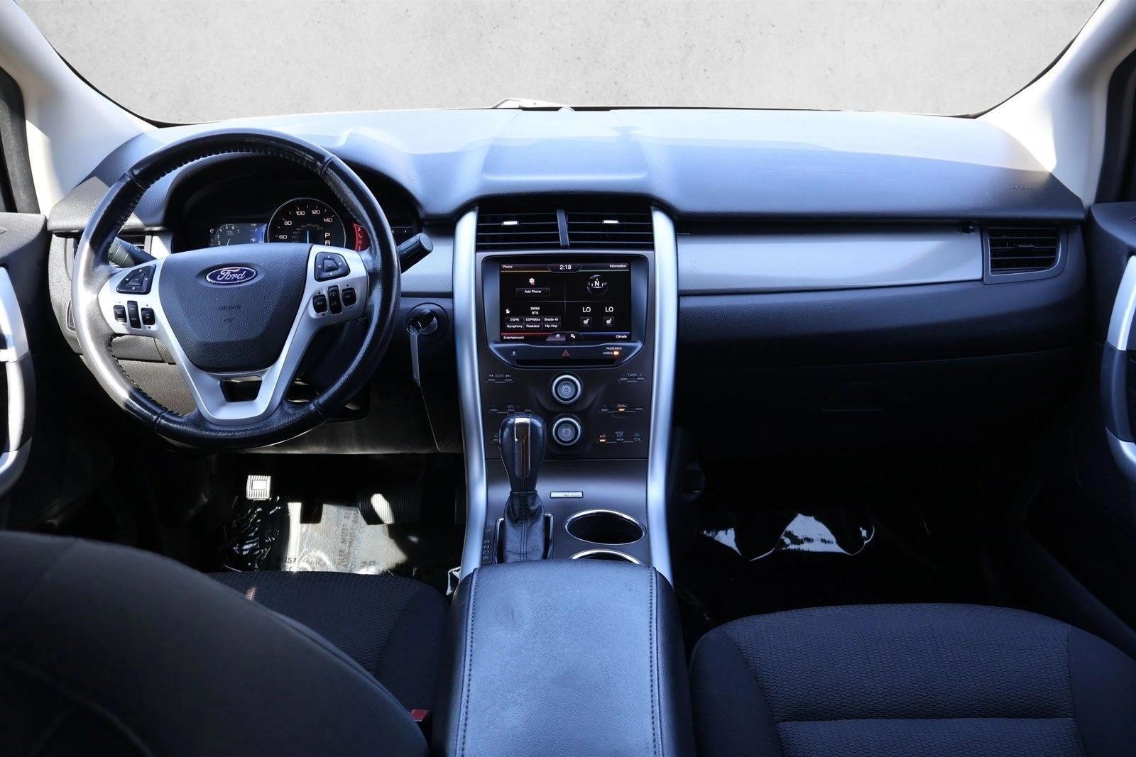 Thumbnail: 2013 Ford Edge - 4