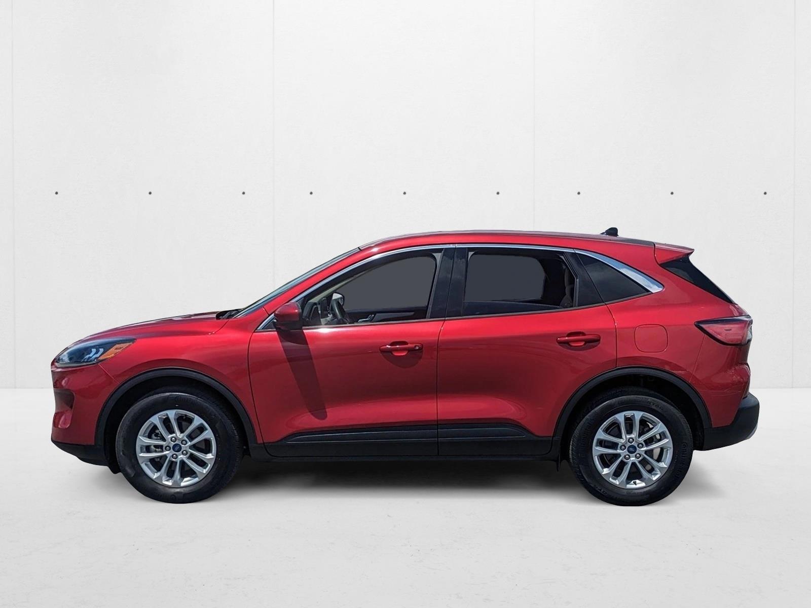 Thumbnail: 2020 Ford Escape - 2
