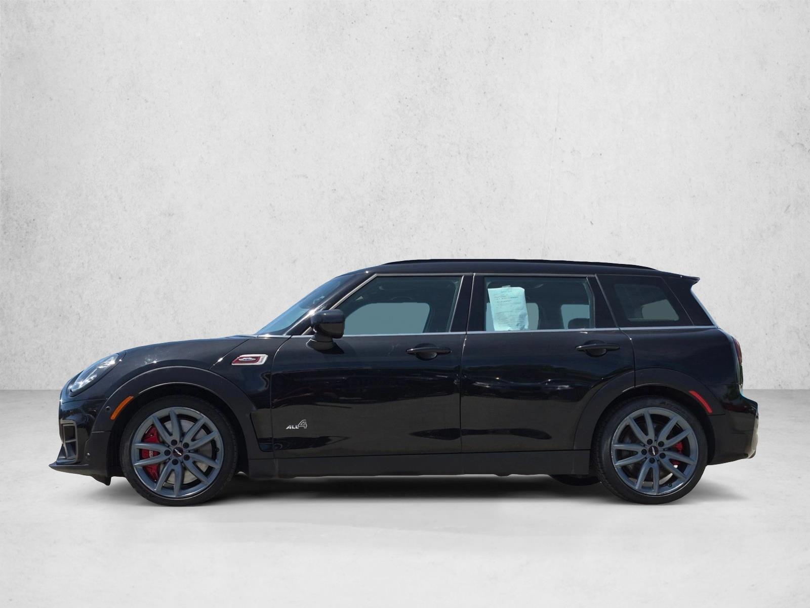 Thumbnail: 2022 MINI Cooper Clubman - 2