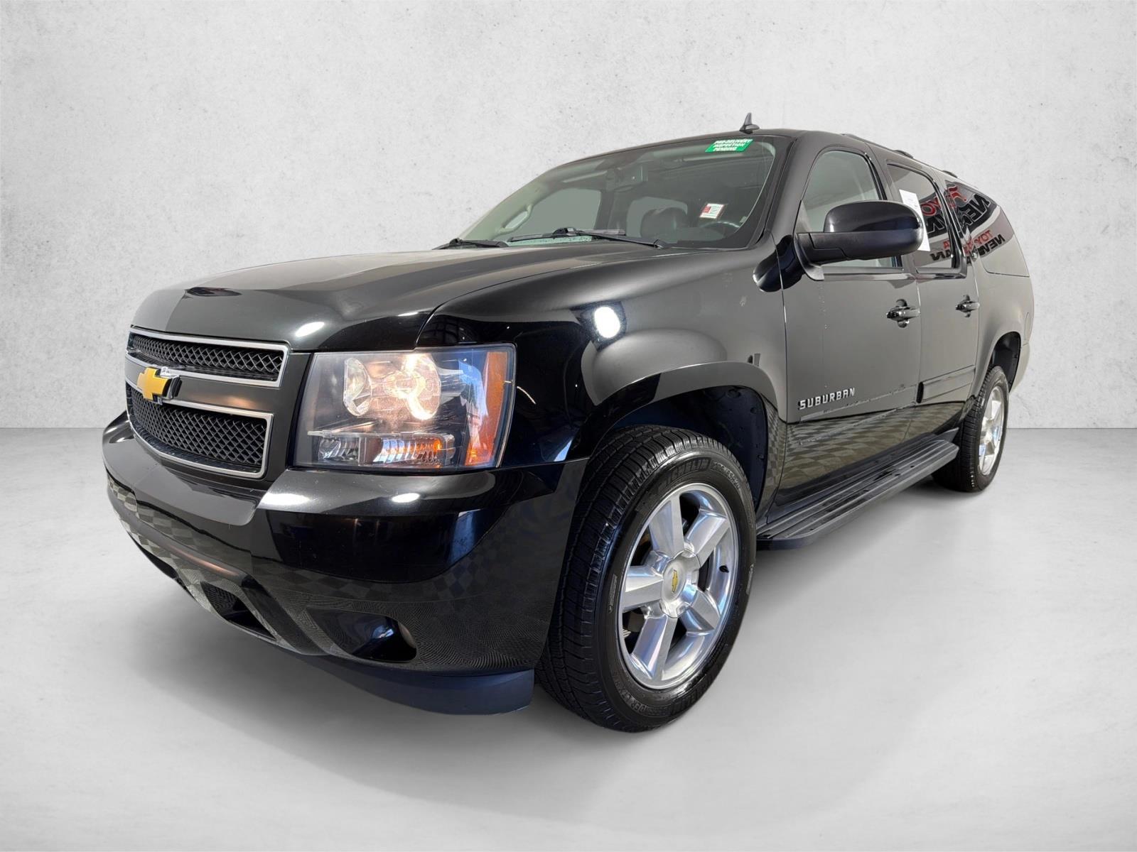Thumbnail: 2014 Chevrolet Suburban - 1