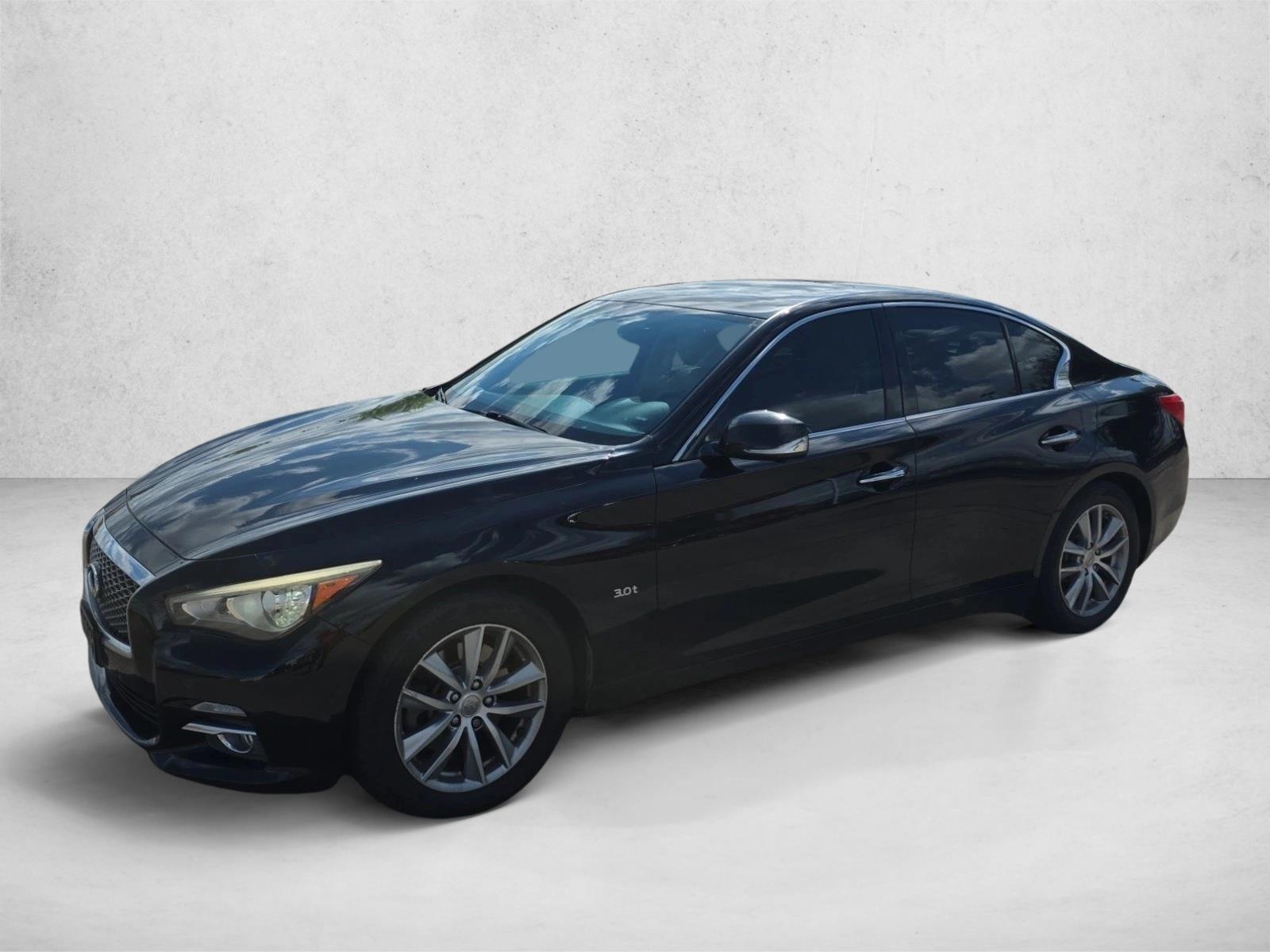 2016 INFINITI Q50