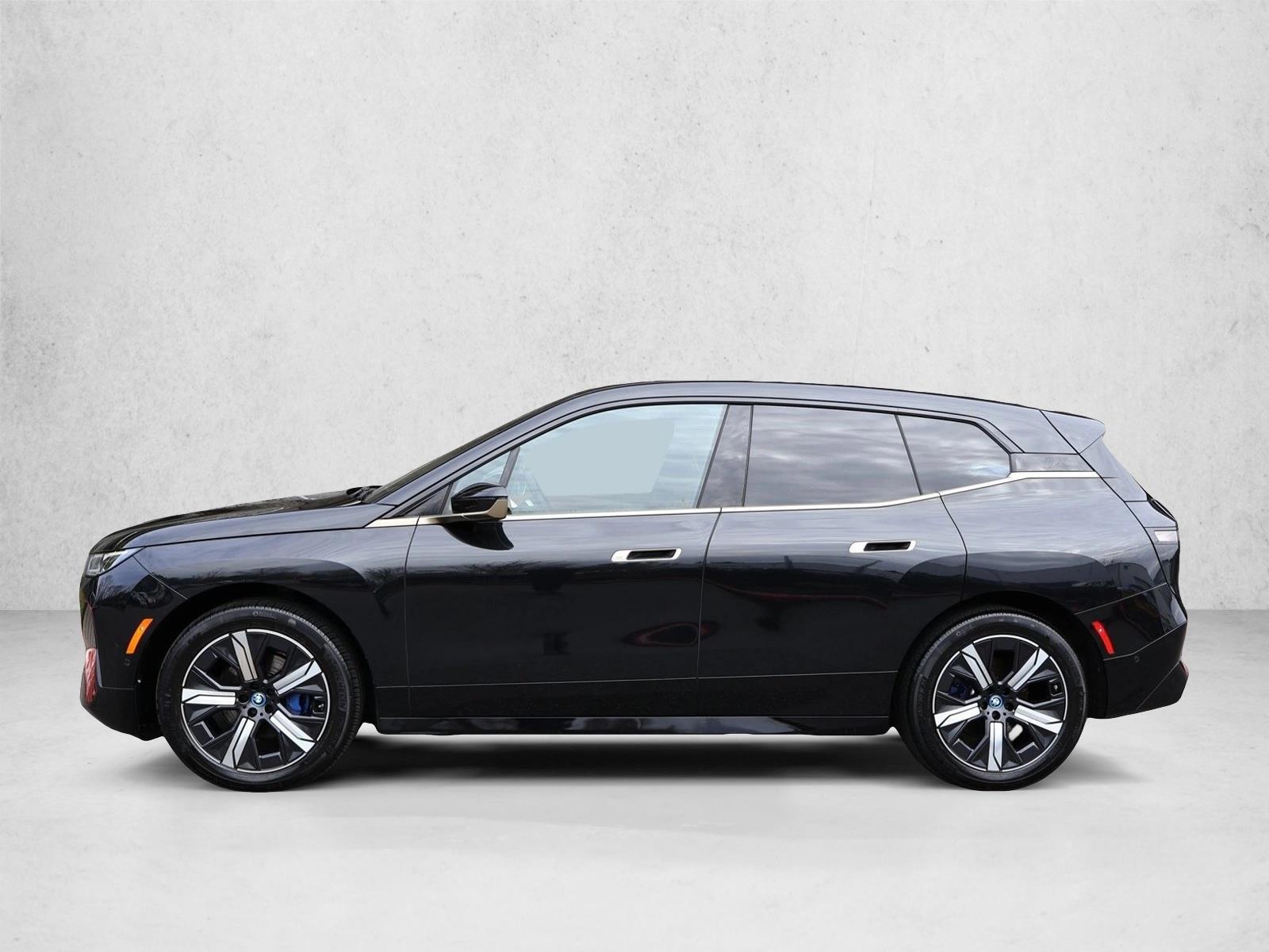 Thumbnail: 2023 BMW iX - 2