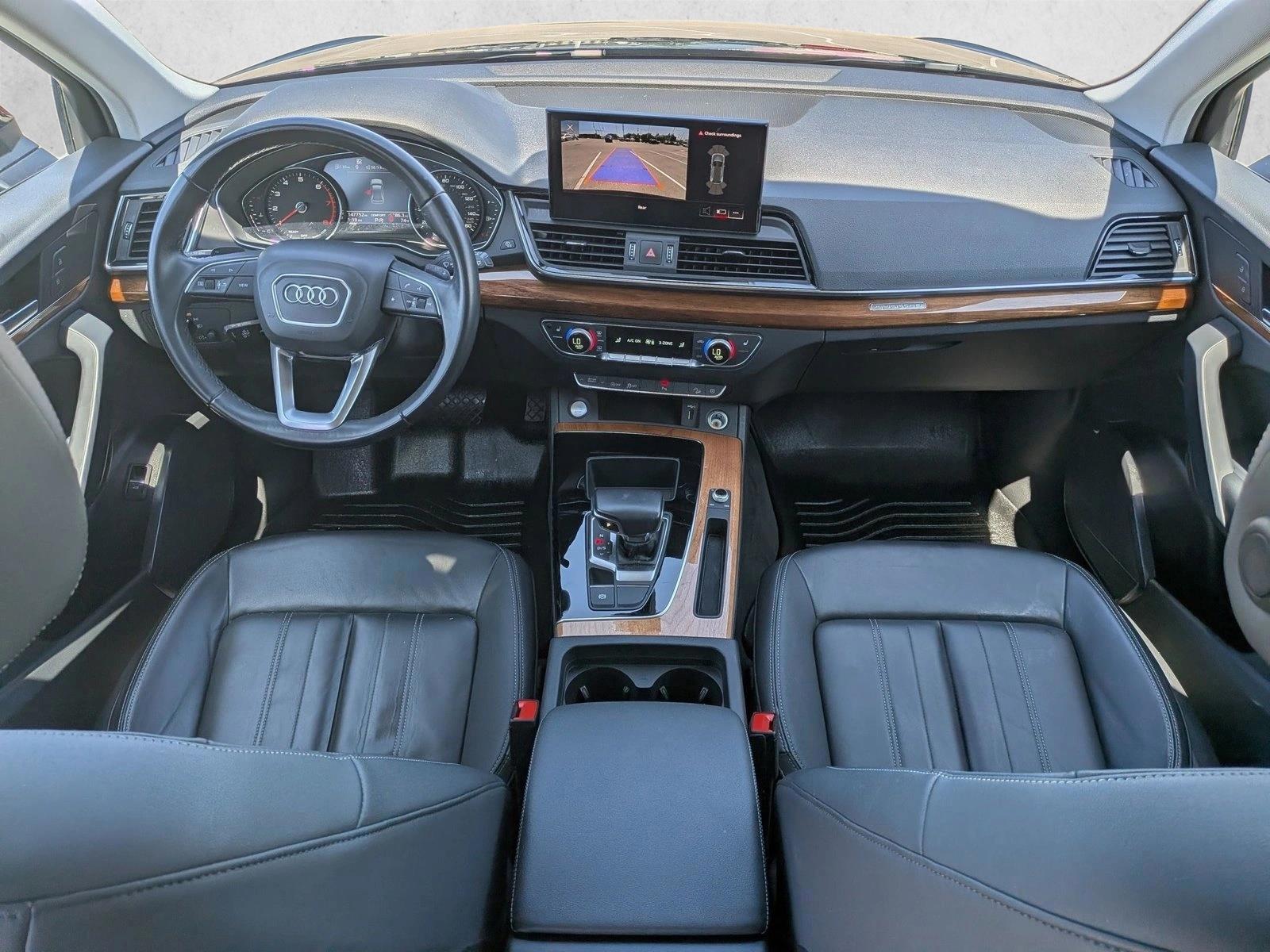 Thumbnail: 2023 Audi Q5 - 3